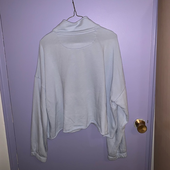 Cropped hoodie - Picture 2 of 2